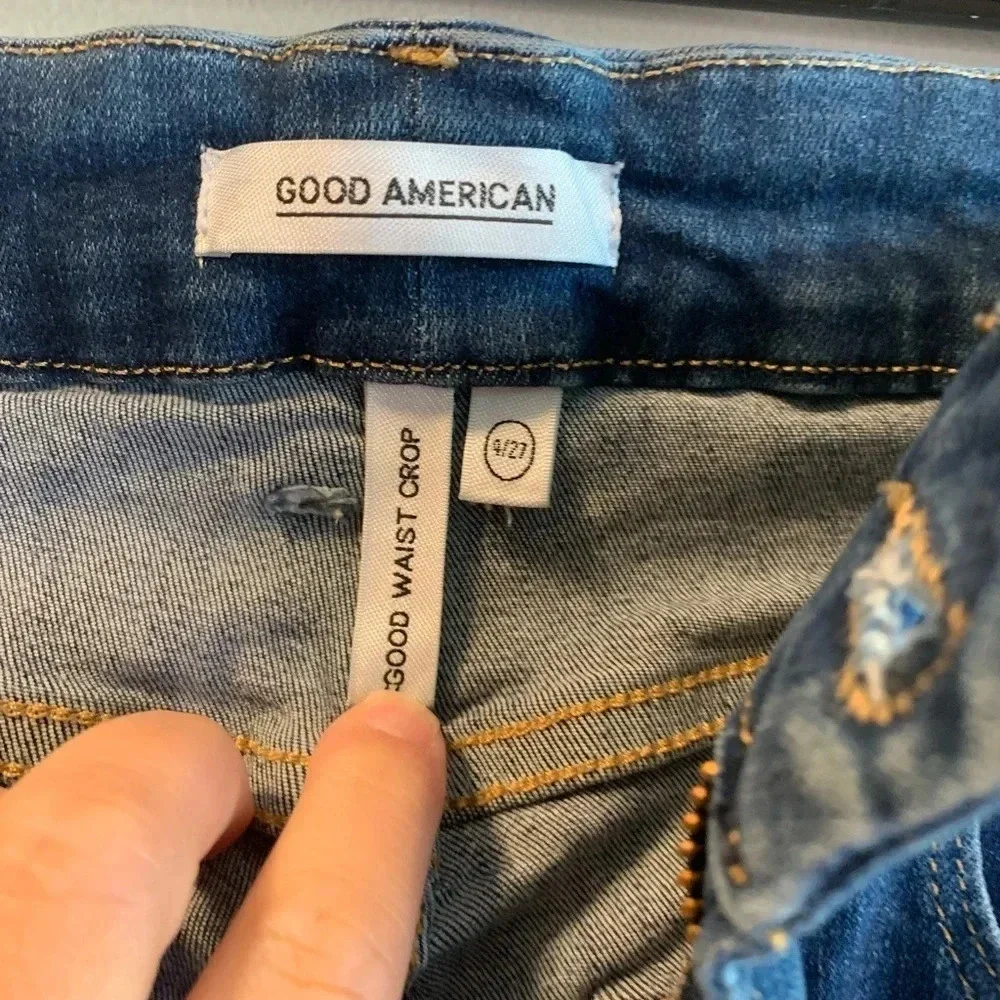 Good American Good Waist Crop Denim - Picture 6 of 6